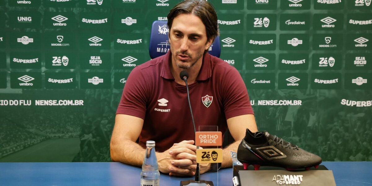 Fluminense demite técnico Zubeldia, após 0 a 0 em casa