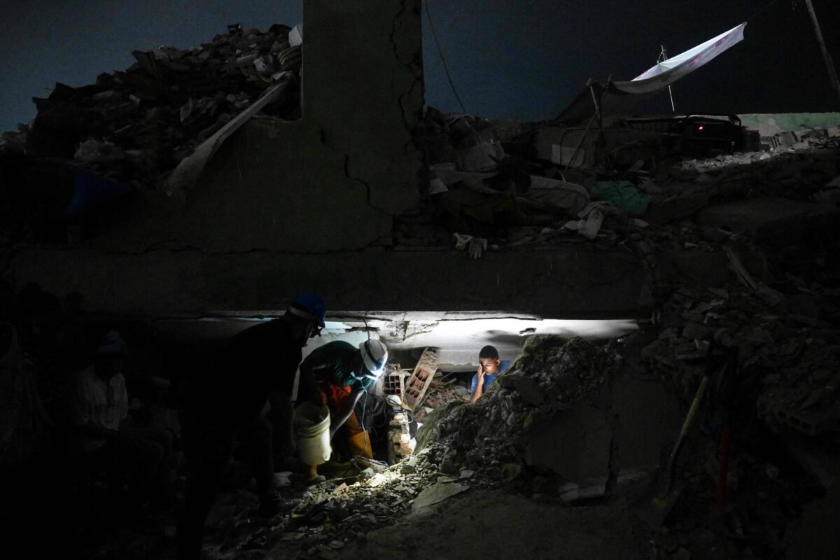Venezuela não sabe número de desaparecidos em terremoto - 12/08/2026