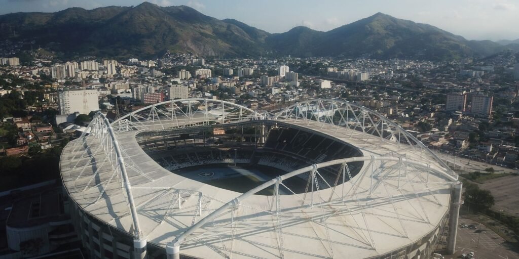 Ventania no Rio adia Botafogo x Fluminense pelo Brasileirão Feminino